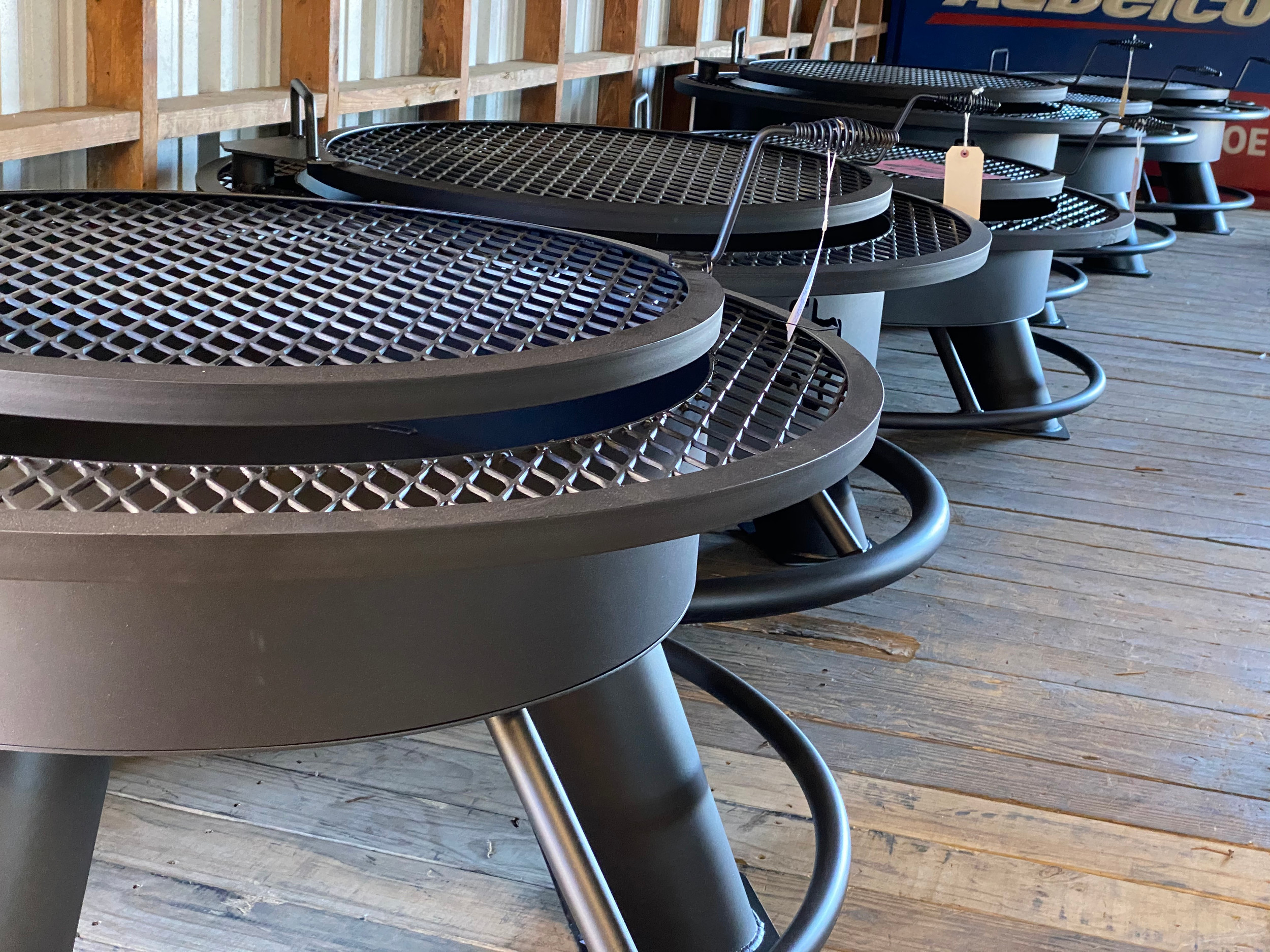 Buc-ee’s Fire Pits: Top 5 Must-Have Outdoor Essentials