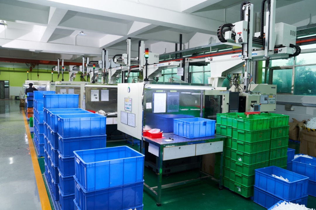Best Solution Navigating Environmental Considerations in Plastic Mold Manufacturing